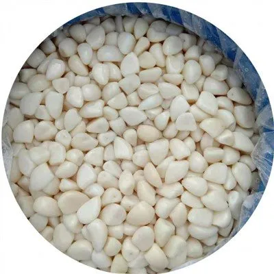 Ajo salado en salmuera