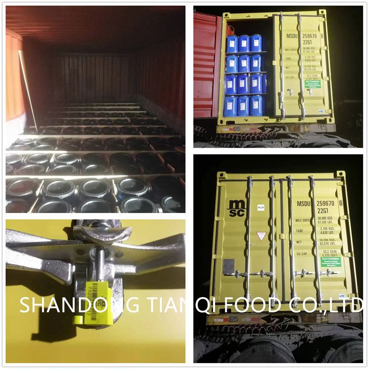 Drum packing Marinated white garlic cloves in brine in drums